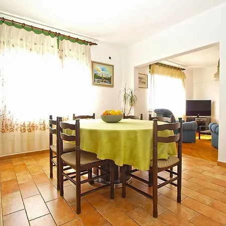Apartment Duilija 1301